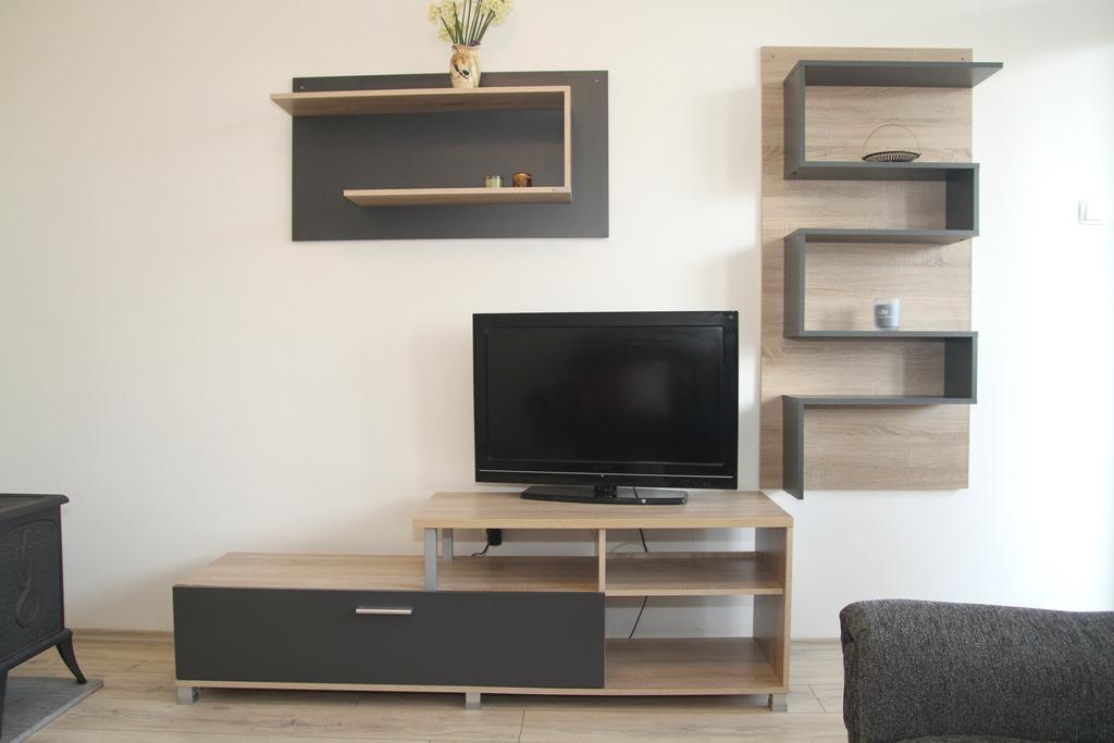 Appartamento Lovrin Zara